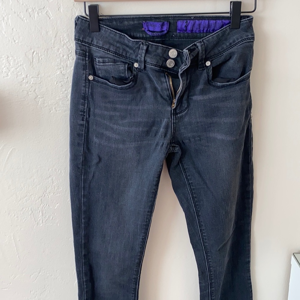 black distressed jeans